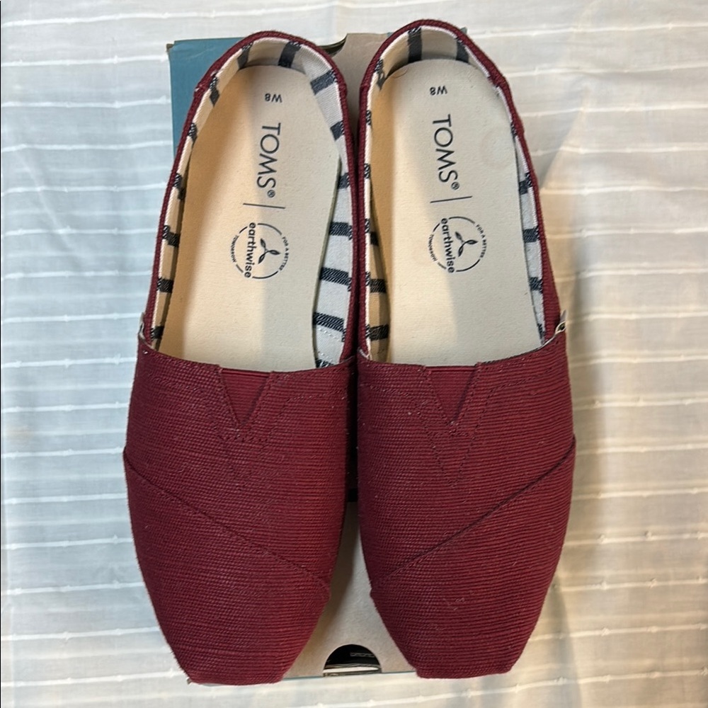 TOMS Men's Burgundy Slip-On Shoes